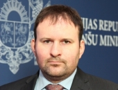 Roberts Auziņš