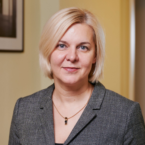 Kā piemērot PVN, ja prece netiek transportēta starp valstīm?