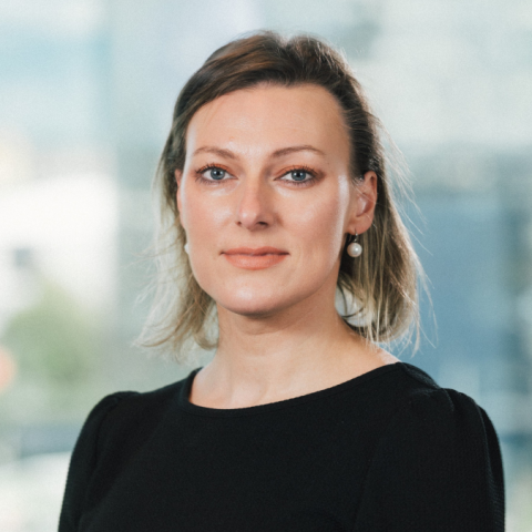 Kā maksāt par komandējumu, kas beidzas sestdienā?