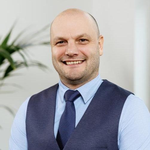 Mākslīgais intelekts gada pārskata sagatavošanai